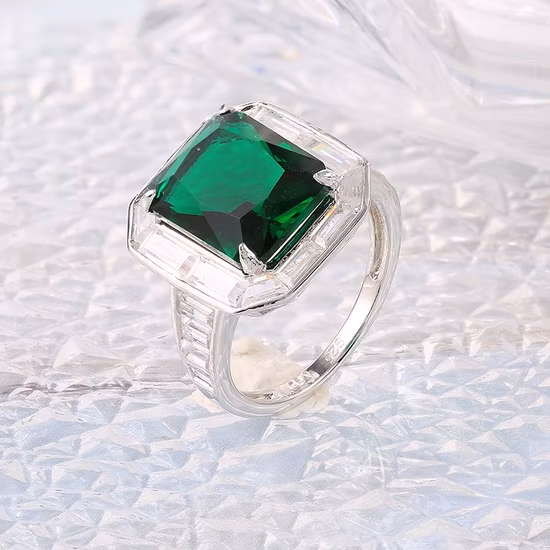 Moda colorata rosa verde viola baguette donna gioielli CZ lusso placcato oro argento 925 pavimenta cubic zirconia anello zircone